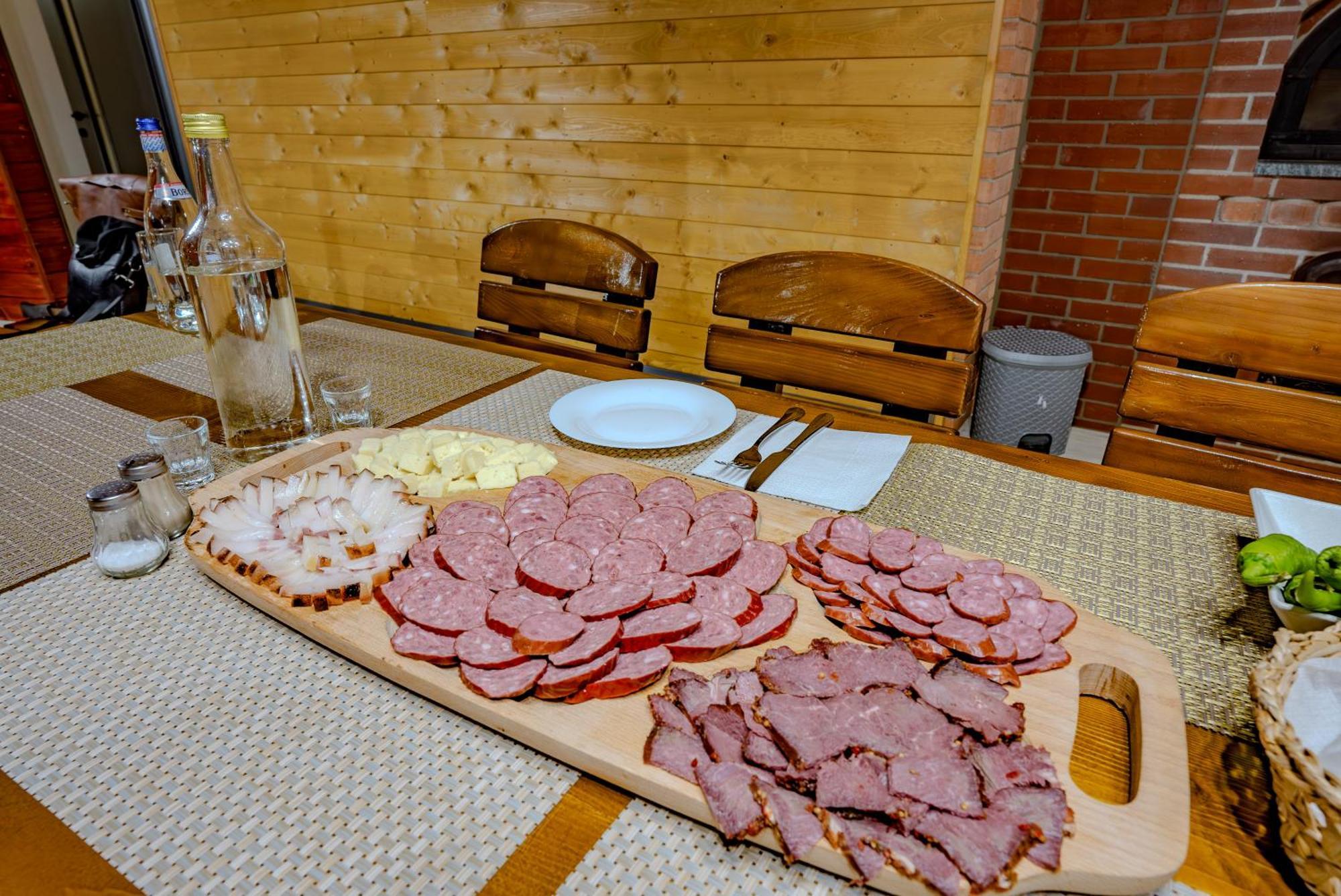 Bed and Breakfast Casa Izvorul Negru Мойсей Екстер'єр фото