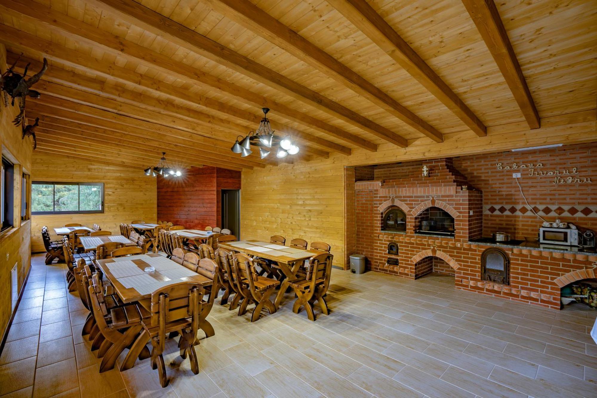 Bed and Breakfast Casa Izvorul Negru Мойсей Екстер'єр фото
